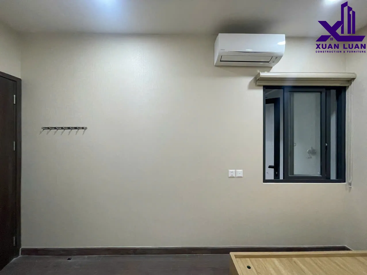 Thi công giấy dán tường tại Dĩ An, Bình Dương